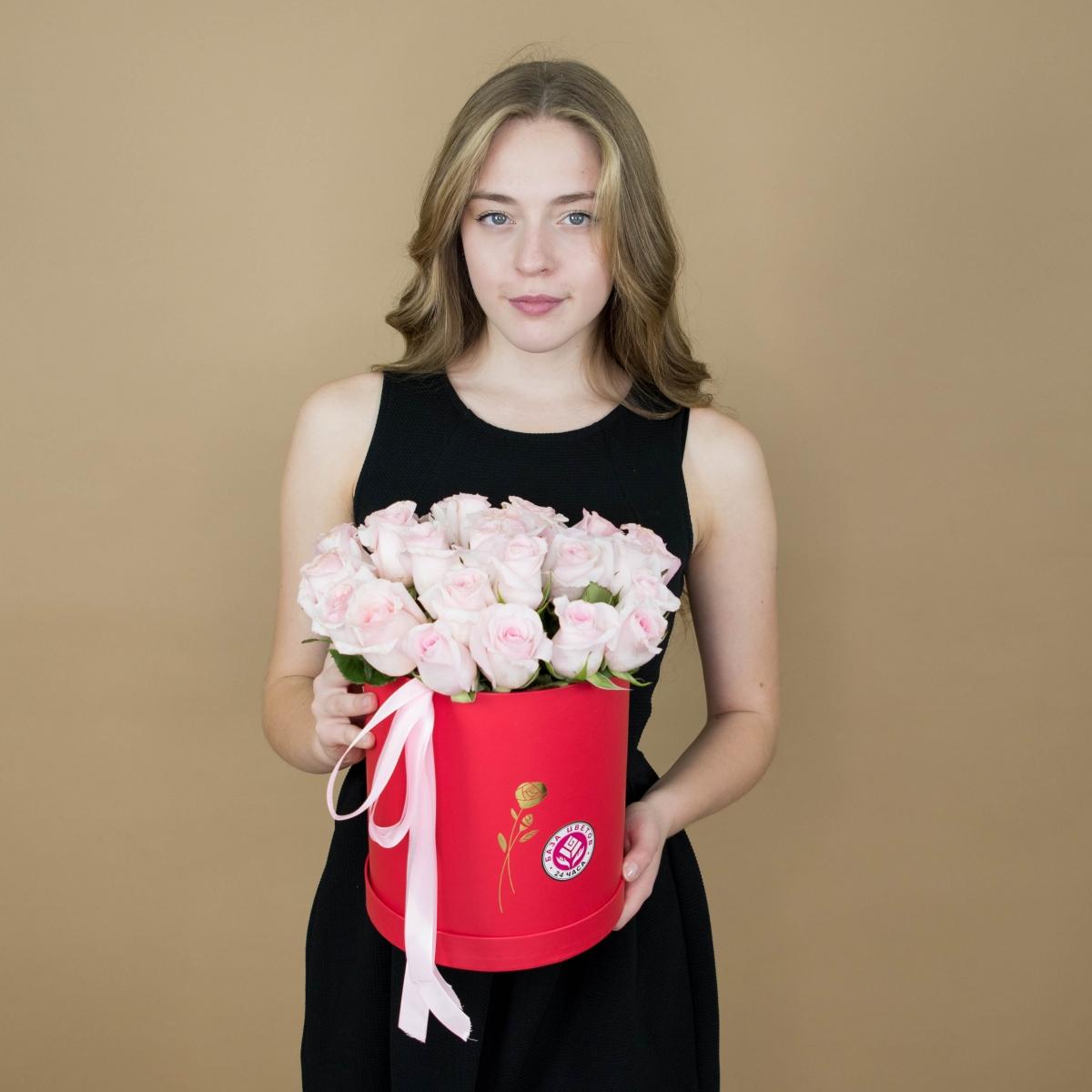 Розы розовые в шляпной коробке articul  444che