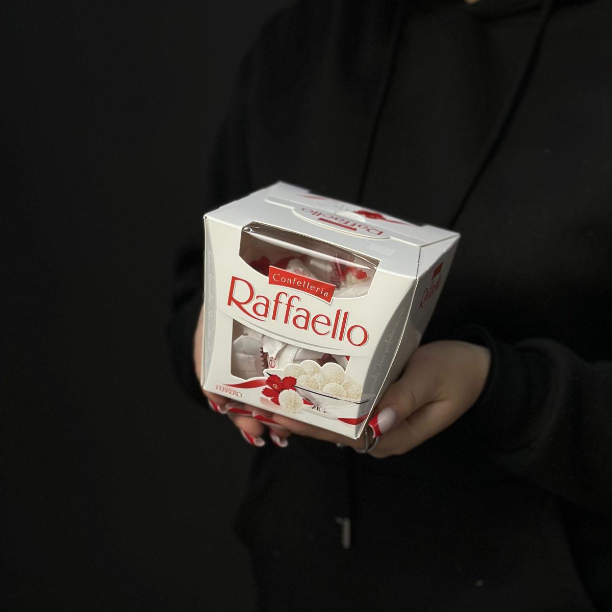 Конфеты Raffaello 1шт