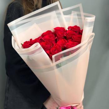 Красные российские розы 50 см